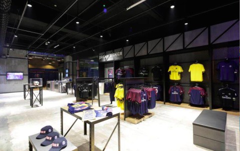 开云体育APP下载-巴黎圣日耳曼训练开放日，今晚更衣室发声引欢呼，欧篮联在即，训练强度明显提升的简单介绍