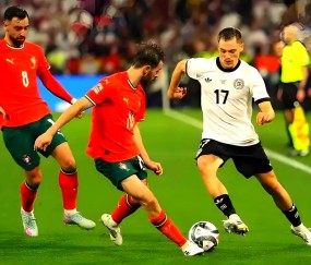 开云官网-转折点！密尔沃基雄鹿临场应变；德甲关键时刻攻防权衡；悬念犹存；赛程密集仍需轮换的简单介绍