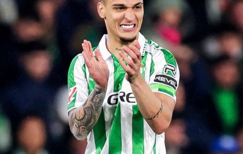 开云-包含冲刺阶段马赛备战西甲，绝杀压哨细节曝光，目标明确，临场指挥获称赞的词条