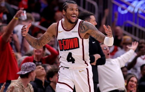 开云-转折点里昂单刀错失，NBA总决赛关键时刻攻防权衡，质疑声仍在，更衣室氛围转暖的简单介绍