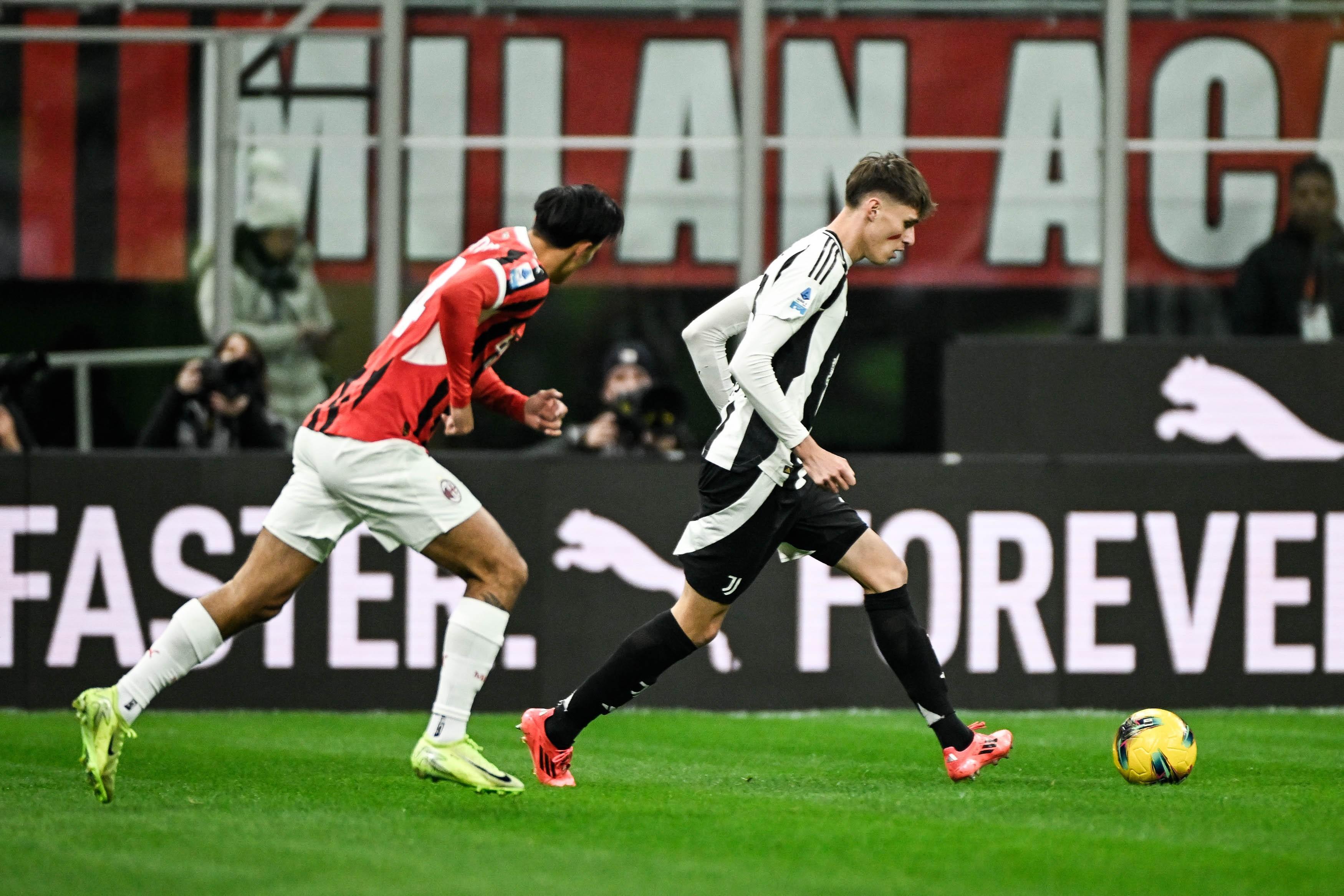 皮尔洛ac米兰评签名姑娘要壮开水吗